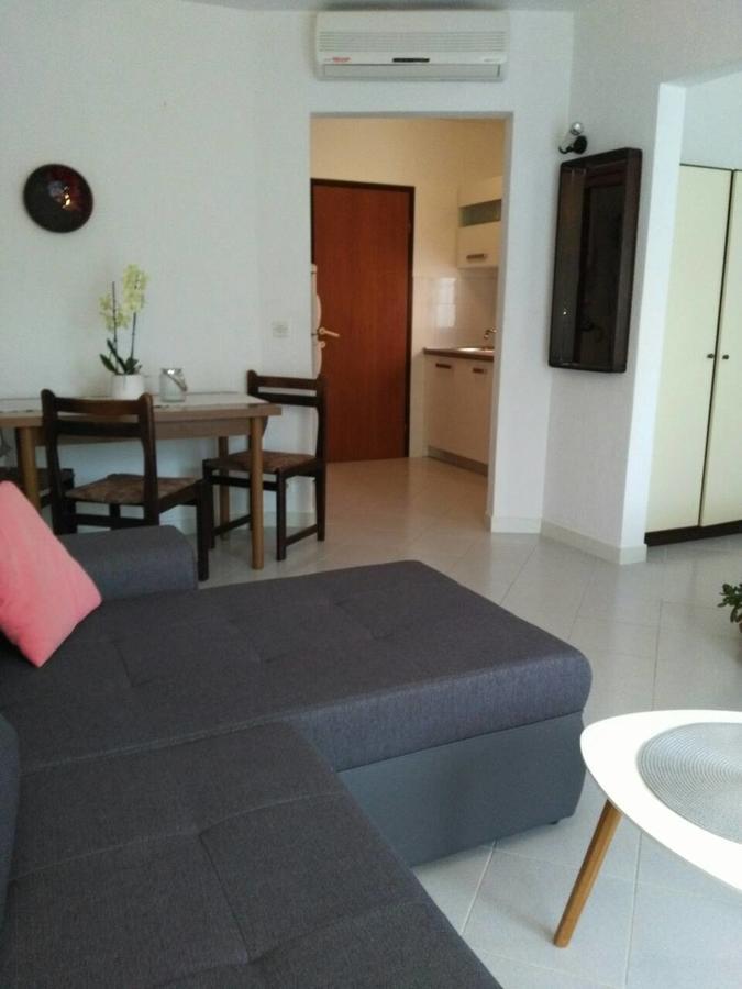 Apartment Bozac 罗维尼 外观 照片